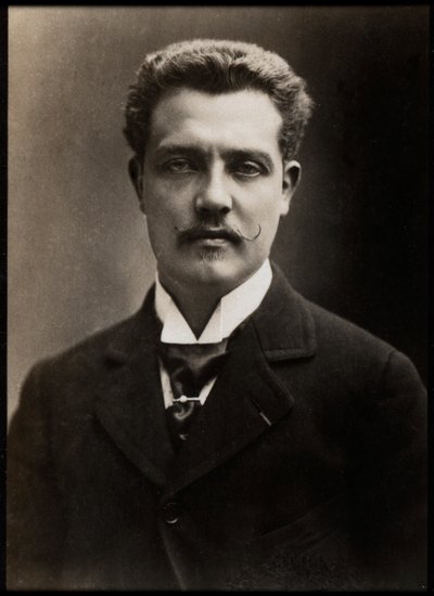 Portret van Prins Henri van Orléans door French Photographer